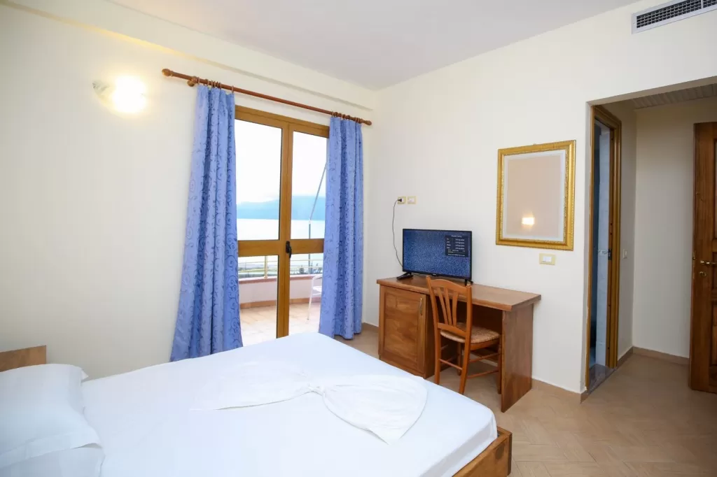 Jerolda - 18 - STD QDPL SV 3.jpg